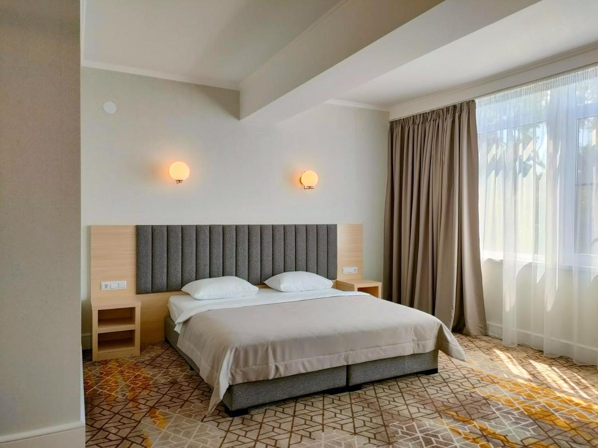 Hotel Citrus Gagra Extérieur photo
