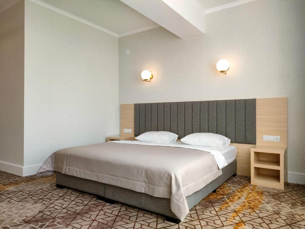 Hotel Citrus Gagra Extérieur photo