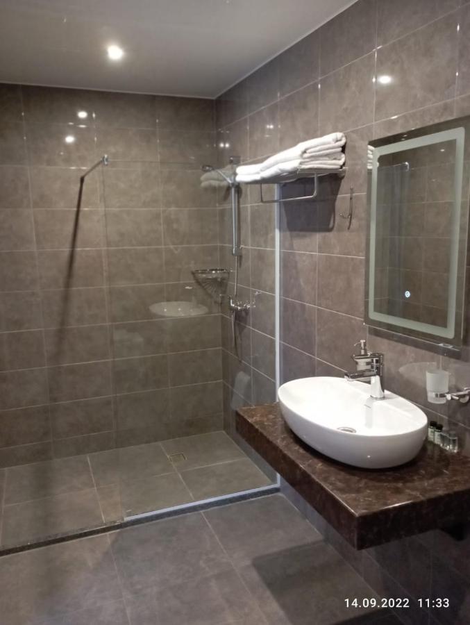 Hotel Citrus Gagra Extérieur photo